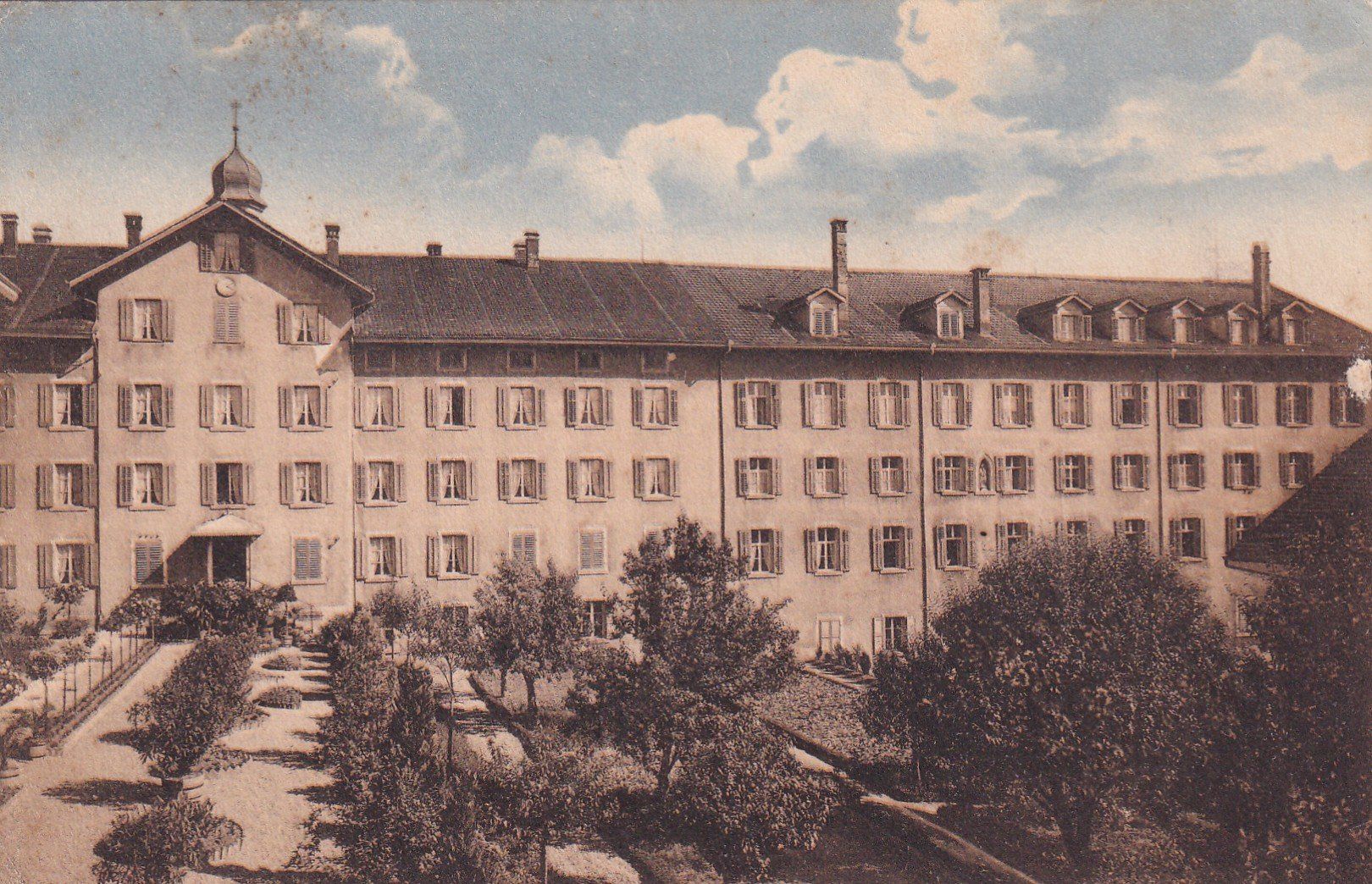 Cartes postales: Institut Heiligkreuz  Vorderansicht – D'occasion à Cormoret par Pascalll2001