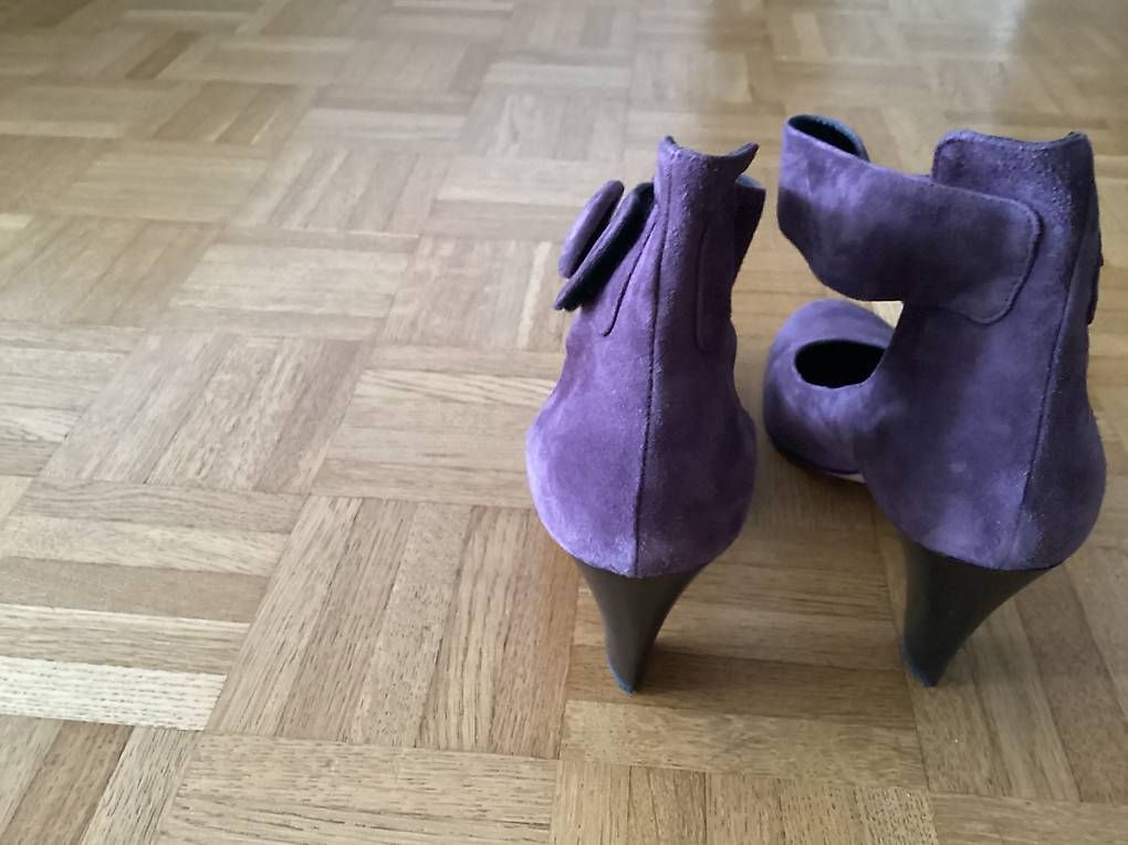Scarpe da donna: Damenpums von Walder – Usato da Zürich venduto da Brati 3