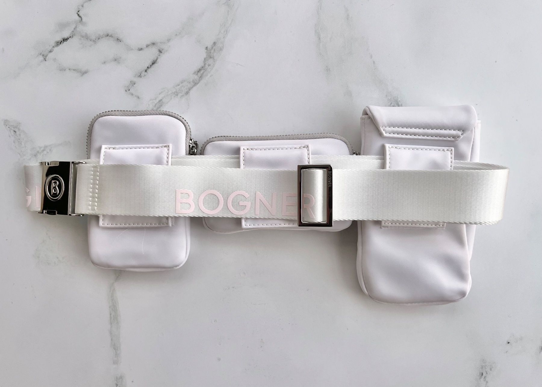 Bogner Borse da donna: Bogner Multipocket Belt Bag, Weiss – Usato da Zürich venduto da berthy 1