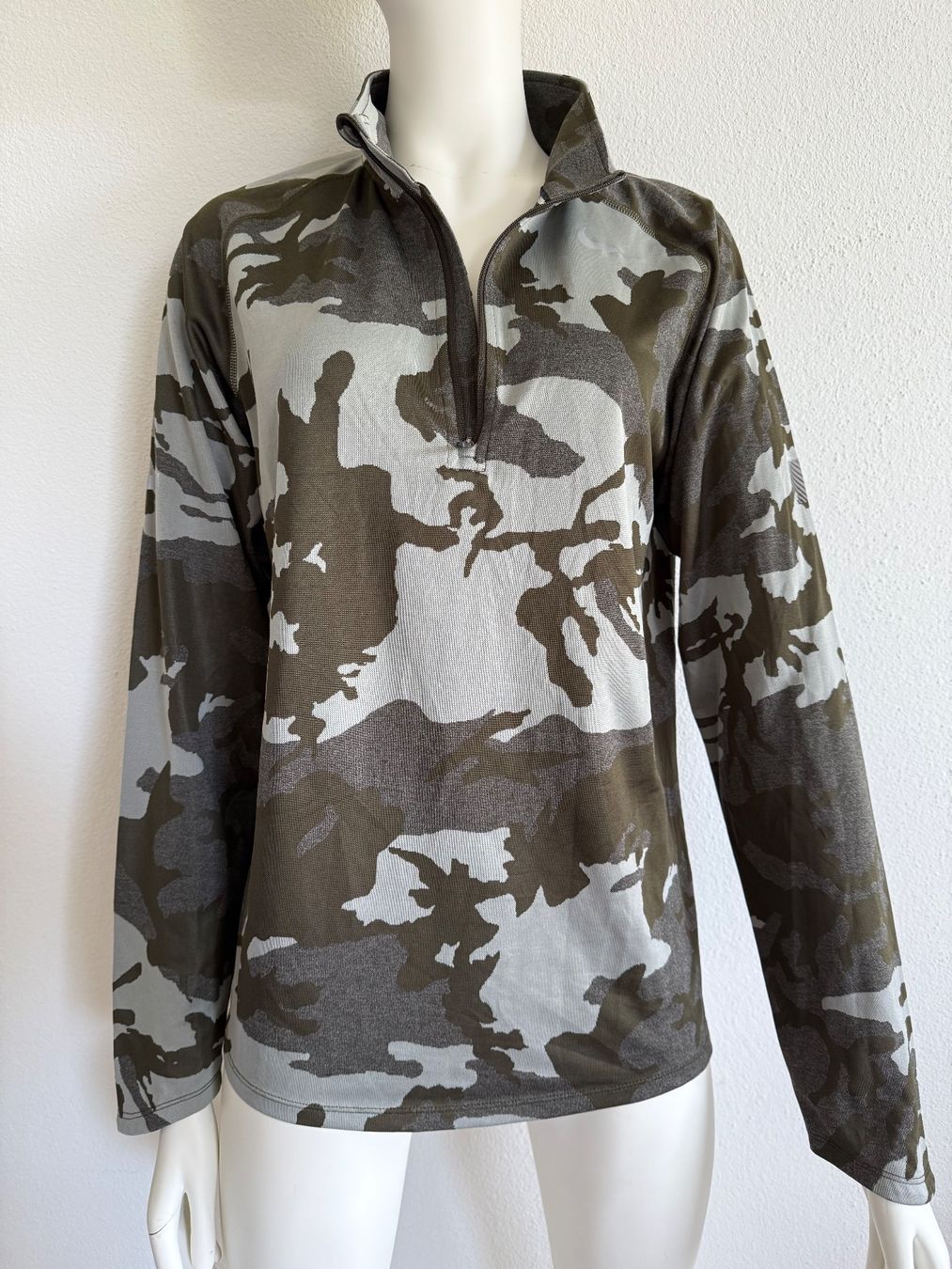 Nike Pulls & Sweat-shirts: Nike Pullover – Neuf (Voir description) à Winterthur par 19.19 2