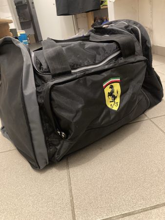 Ferrari Sporttasche Youngtimer