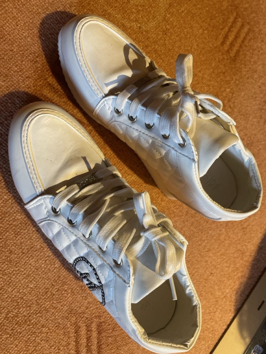 Scarpe da donna: Weisse Keilabsatz Sneakers Gr. 39 – Nuovo (secondo la descrizione) da Goldingen venduto da FirebirdLady92