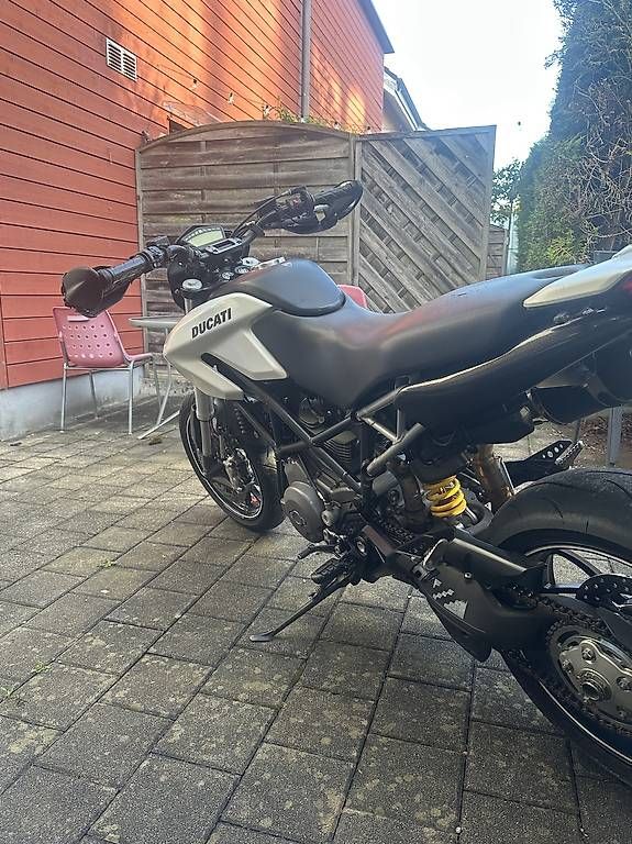 Ducati Strasse: Ducati Hypermotard 796 – Gebraucht aus Cham von Alexelsener 2