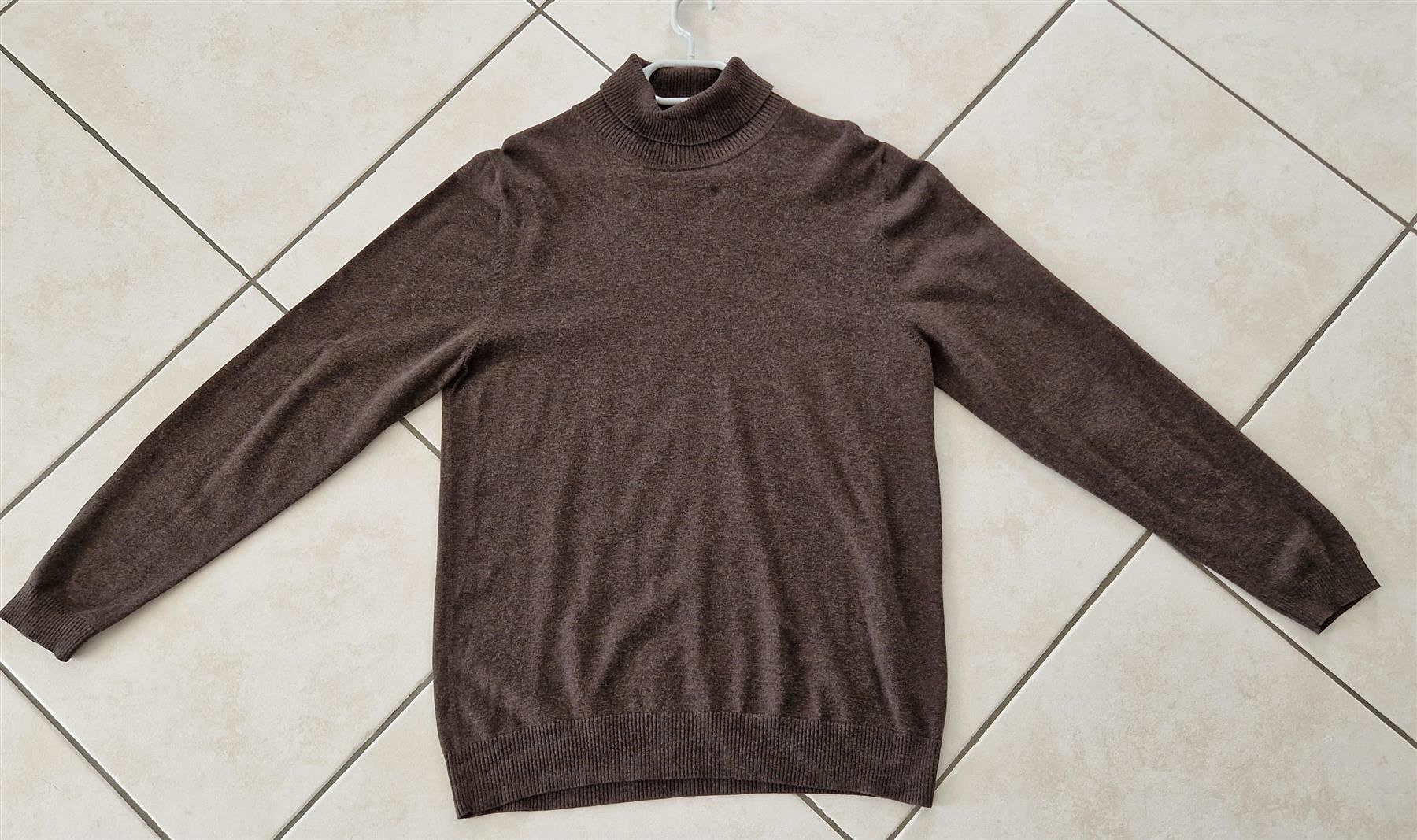 Maglioni & Felpe: ***** Pull Sergio XL - Neuf – Nuovo (secondo la descrizione) da Villaz-St-Pierre venduto da Ubid