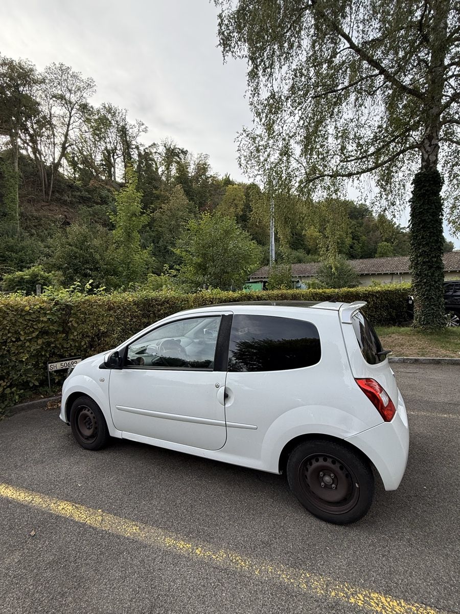 Renault Autos: Renault Twingo – D'occasion à Schaffhausen par Aebi_5457 4