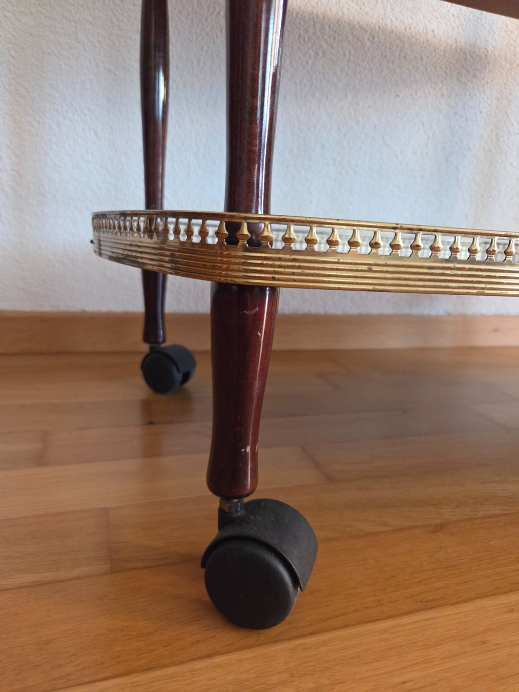 Carrelli di servizio: Vintage Barwagen – Usato da Hünenberg venduto da pma_dm5g 5