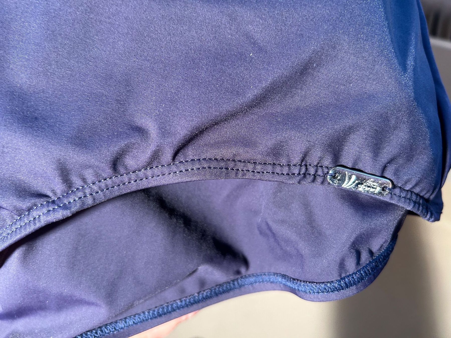 Costumi da bagno & Bikini: Badeanzug marineblau mit Muster, 48C, NEU – Nuovo (secondo la descrizione) da Boswil venduto da LuziaB01 3