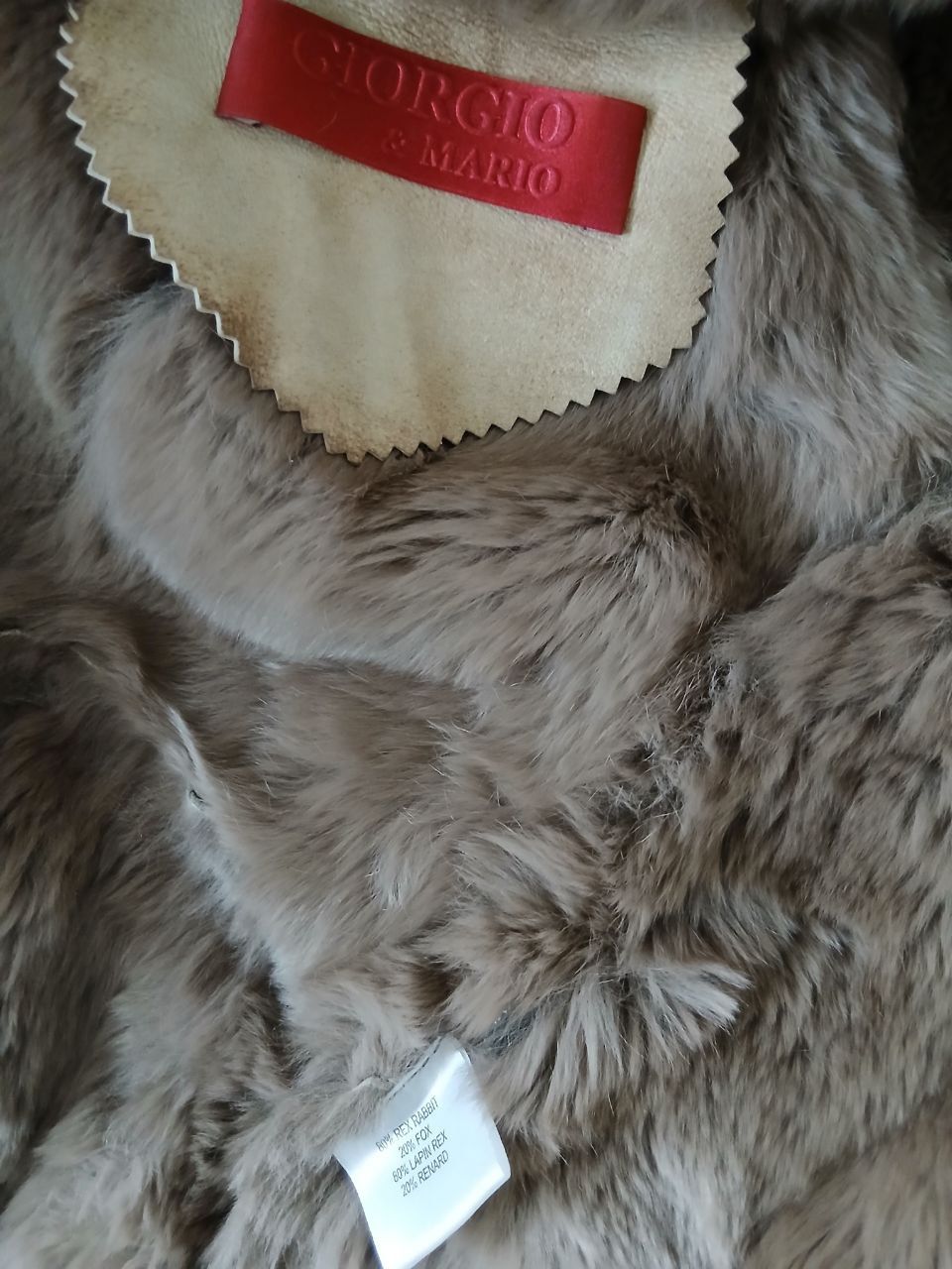 Cappotti: Manteau fourrure – Nuovo (secondo la descrizione) da Faoug venduto da PetitLuxe 5