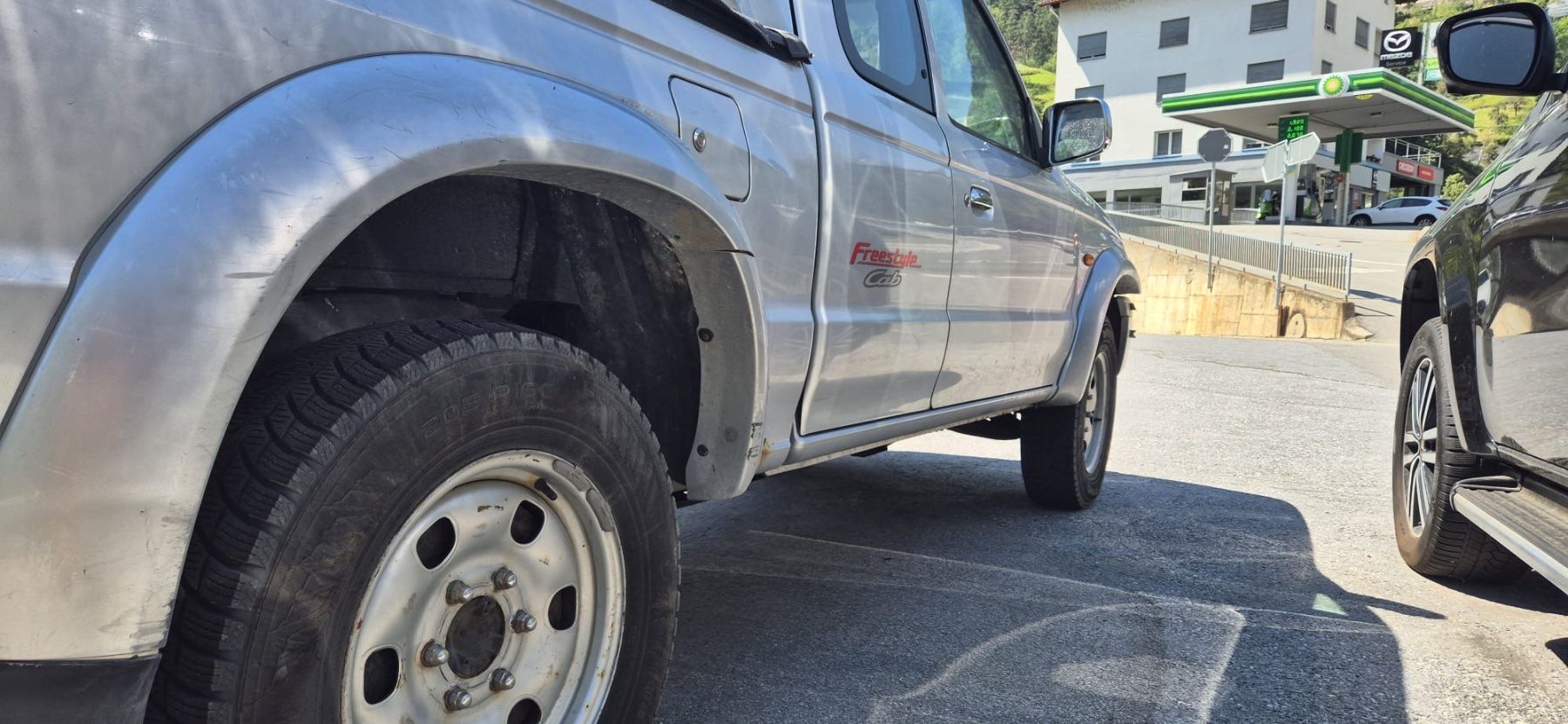 Mazda Automobili: Mazda B2500 Pickup – Usato da Stalden VS venduto da kevi93 4