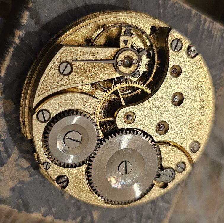 Mouvement Horloger Omega 1128 - Neuf Avec étiquettes - Fabriqué En Suisse