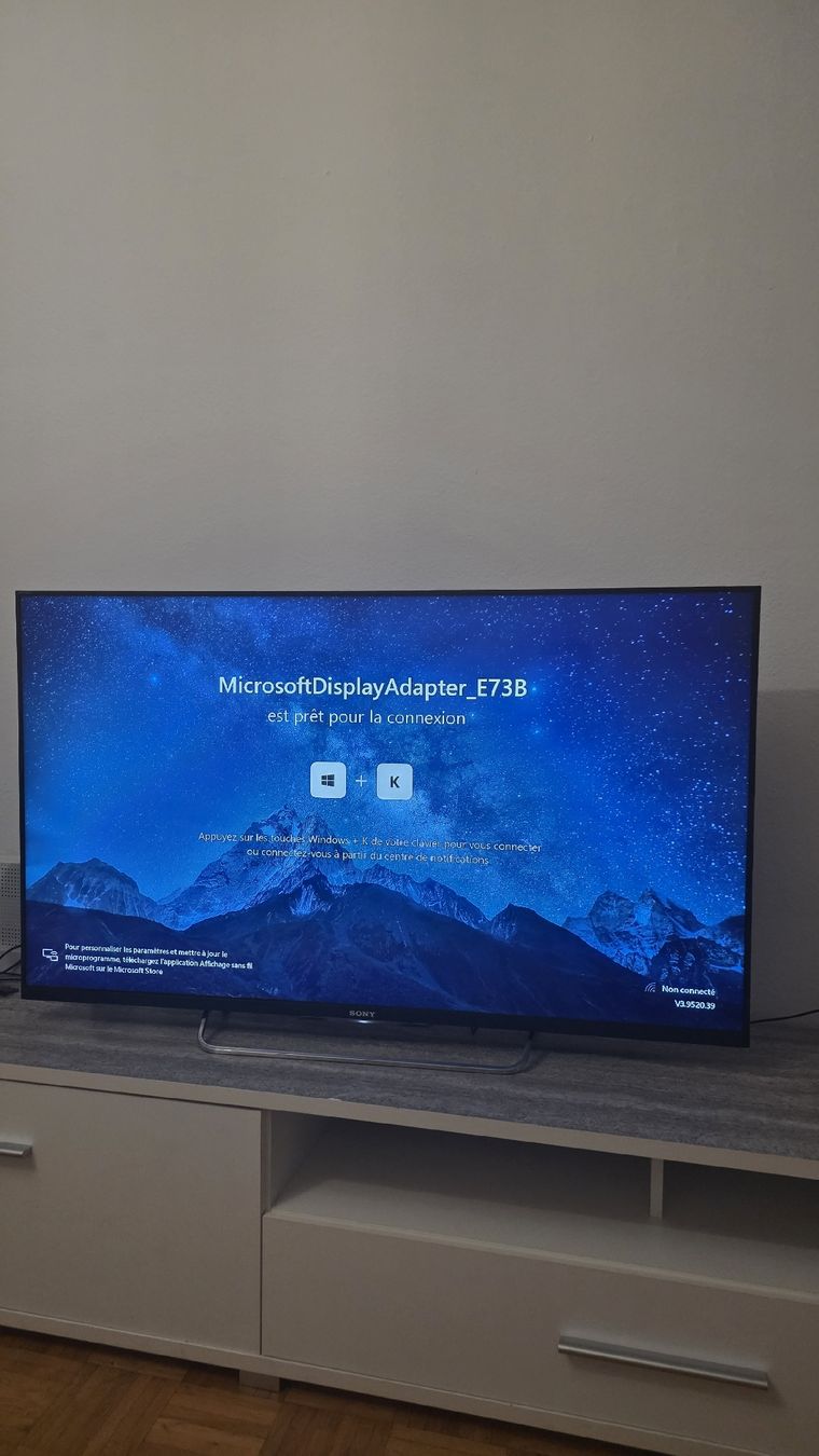 Microsoft Adapter: Microsoft Wireless Display Adapter Modell 1942  – Gebraucht aus Neuhausen von pas_mc8l 3