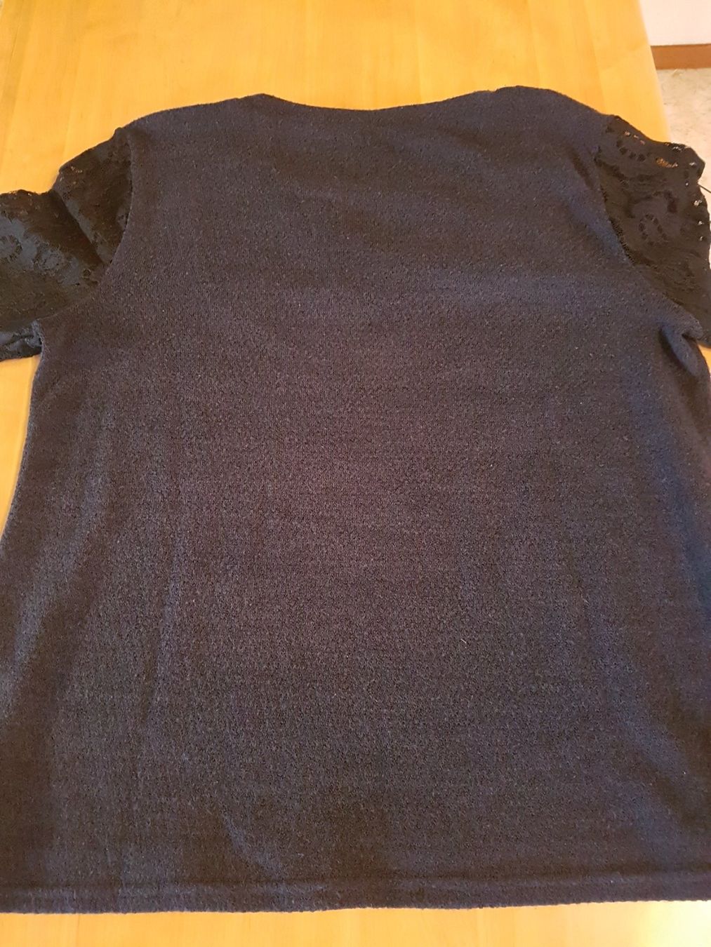 Maglioni & Felpe: Pull col en V - dentelle taille 4 L – Usato da Villiers venduto da san_jn5w 7