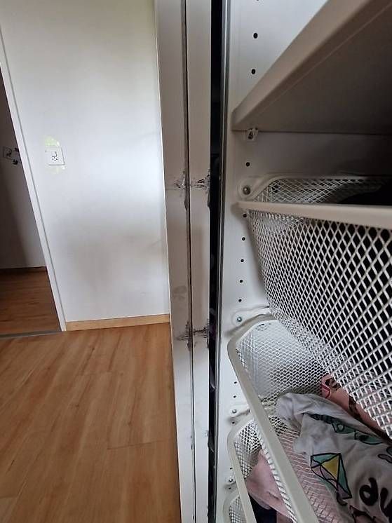 Ikea Armoires: ikea schrank Pax , Kleiderschrank – D'occasion à Luzern par Turisme 1