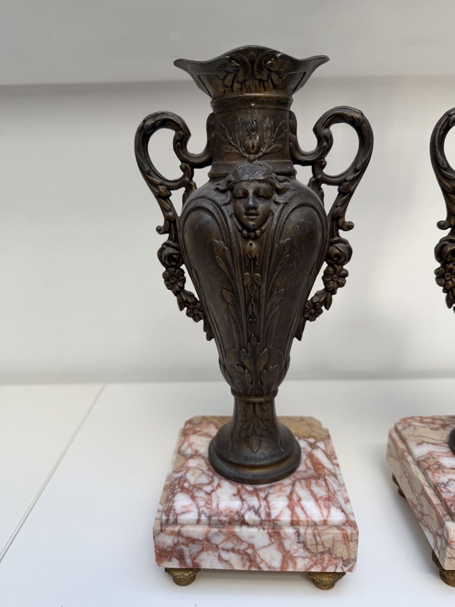 Vase & Récipients: Vintage Bronze Vases with Marble Base – D'occasion à Muttenz par c.car 6