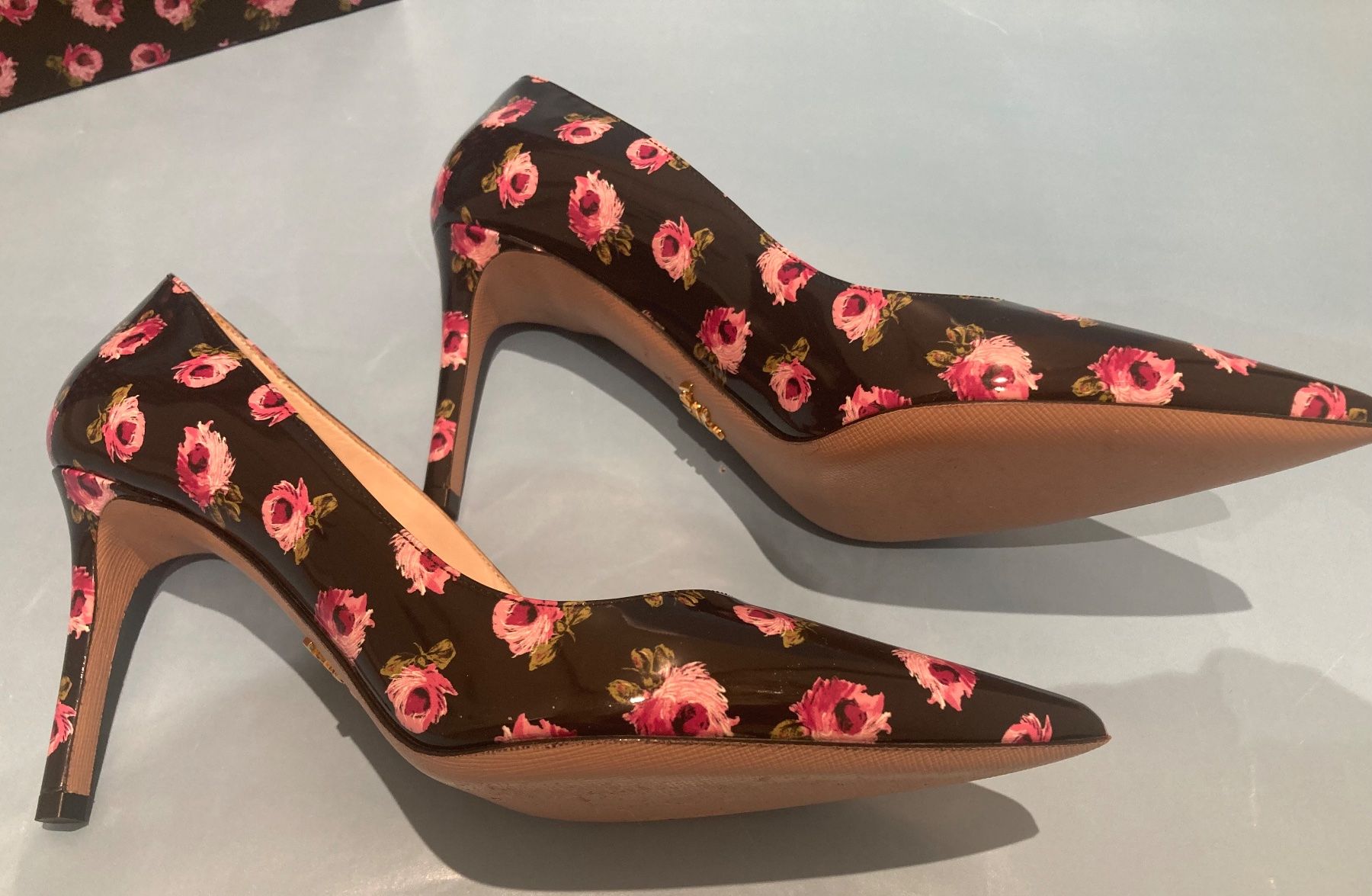 Prada Damenschuhe: Prada 36,5  PELLE DI VERNICE – Gebraucht aus Paradiso von Kayakara 8