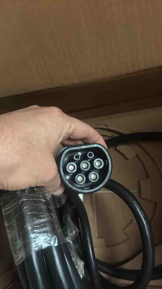 Câbles: EV Charging Cable Type 2 used condition – D'occasion à Männedorf par Sellaronda