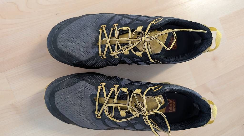 Scarpe da uomo: Akyra GTX II Grösse 43 – Usato da Baar venduto da Foscolio