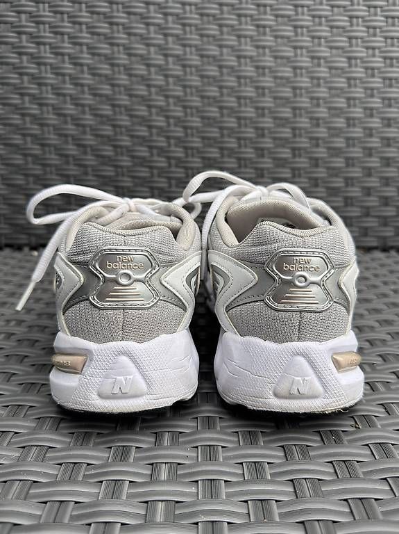 New Balance Damenschuhe: New balance ml 725f eu37,5 – Gebraucht aus Meggen von gia_wz2q 1