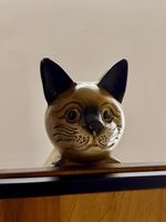 Vintage Hand Carved Wooden Cat Figurine 🐈