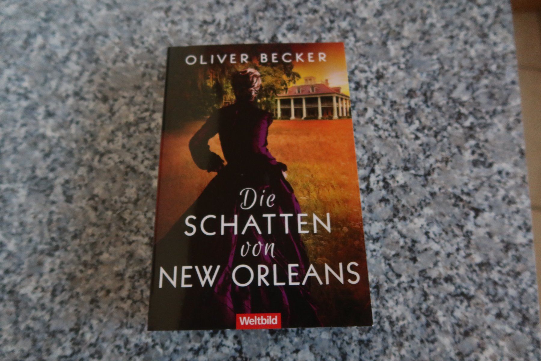 Libri: Die Schatten von New Orleans – Usato da Täuffelen venduto da Cindybussy