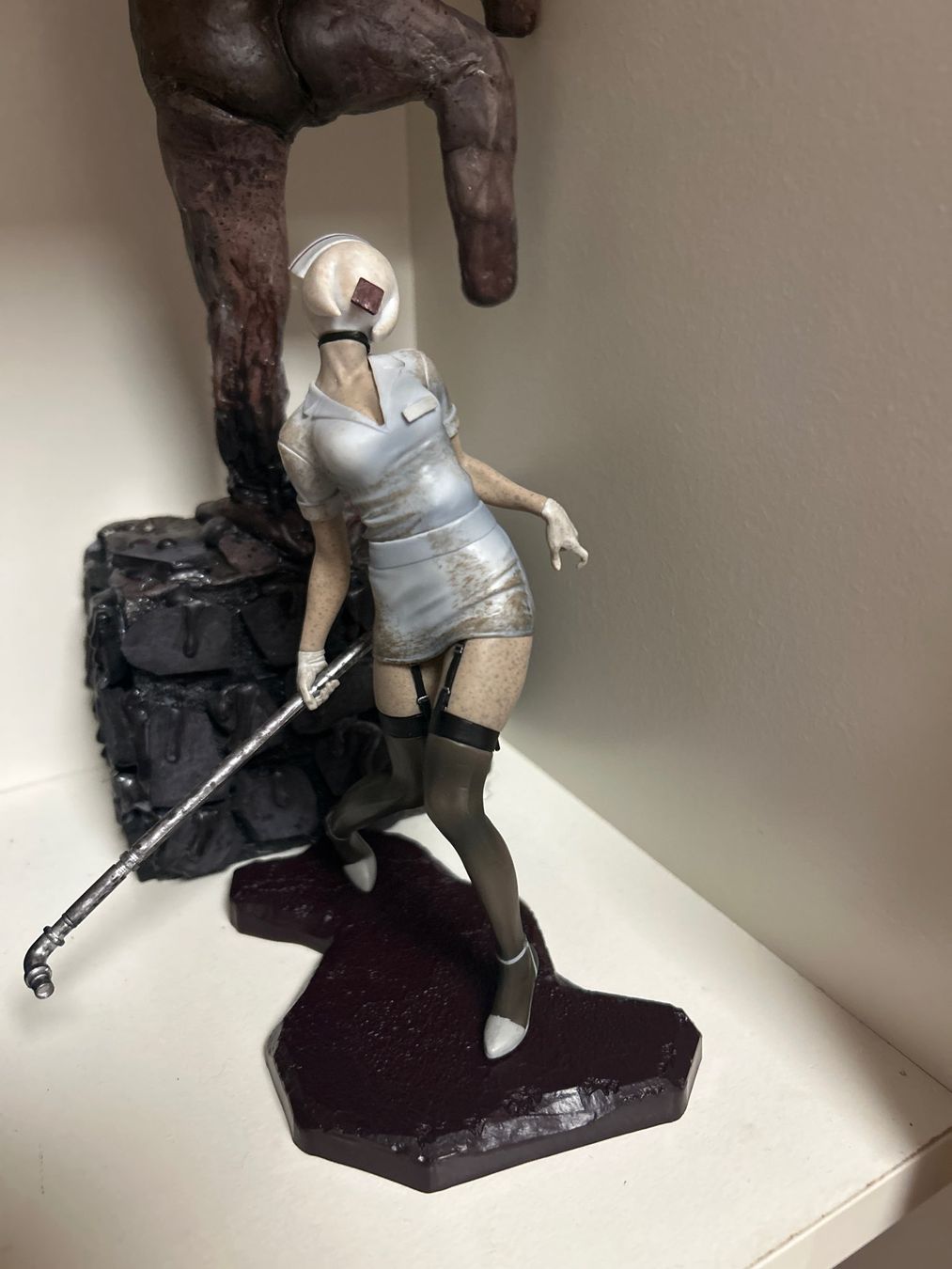 Statuette: Silent Hill 2 Figurines - 2 Stk – Nuovo (secondo la descrizione) da Glattbrugg venduto da har_jgc7 6