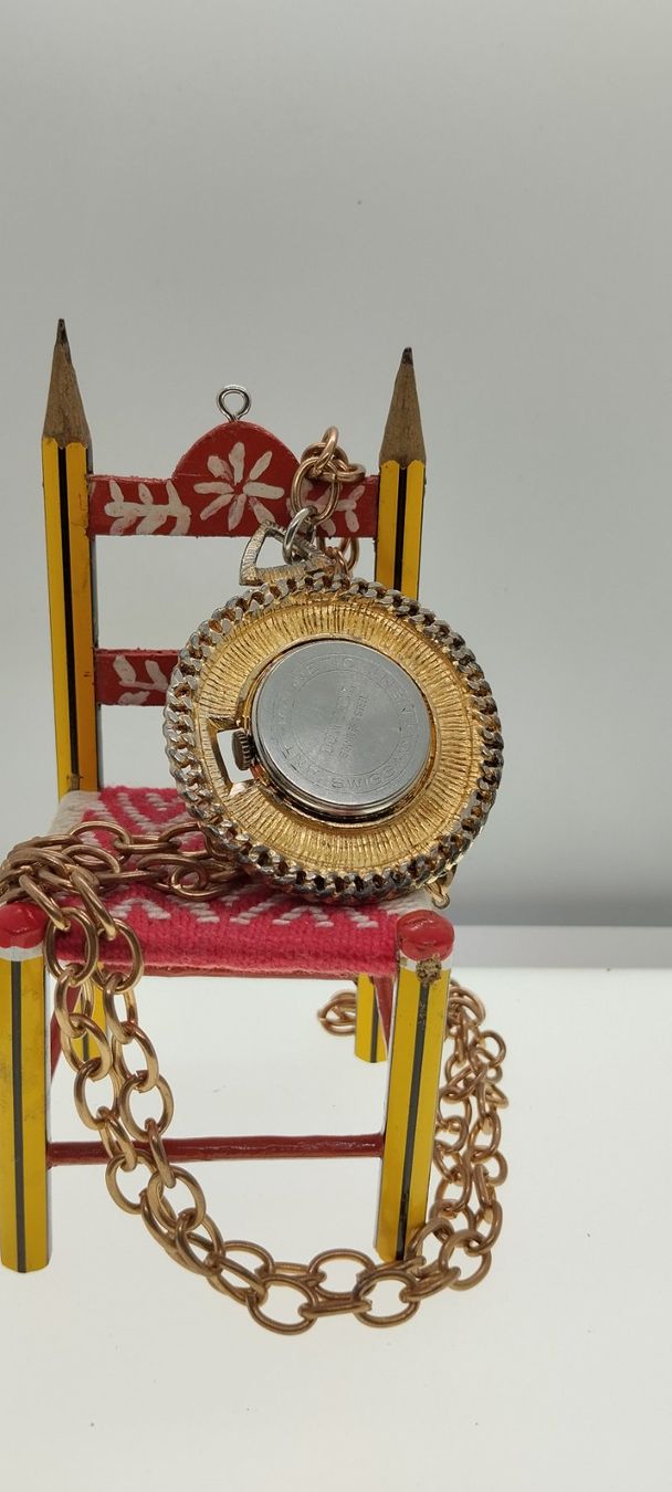 Ciondoli: Pendentif vintage montre – Usato da La Chaux-de-Fonds venduto da jac_9llg 3