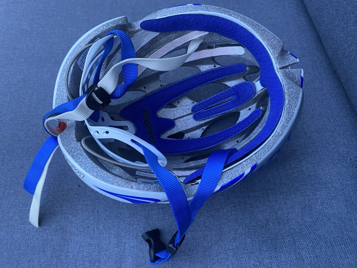 Helme: Damen Velohelm nur 2x gebraucht – Neu (gemäss Beschreibung) aus Dornach von flurym 1
