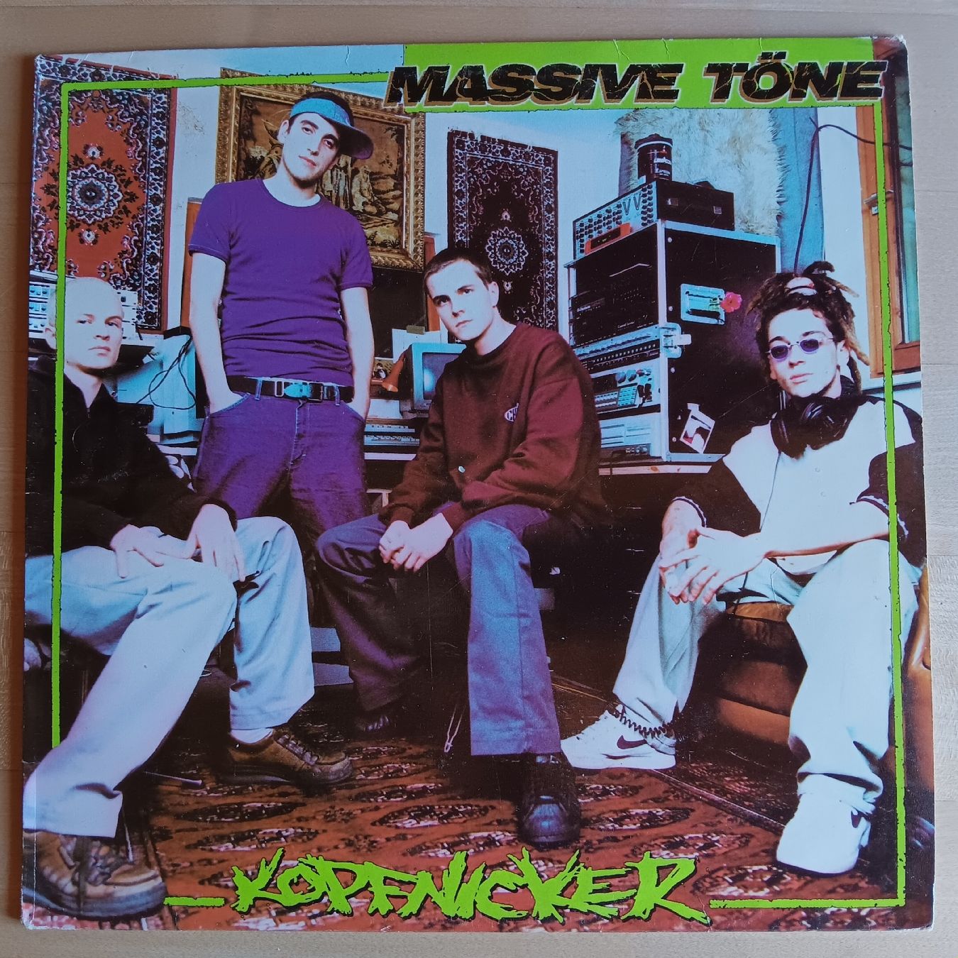 Schallplatten: Massive Töne Vinyl Kopfnicker – Gebraucht aus Chur von chr_b2cn