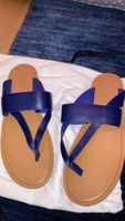 Brand new VINCE size 8 USA leather flip flops thongs sandals