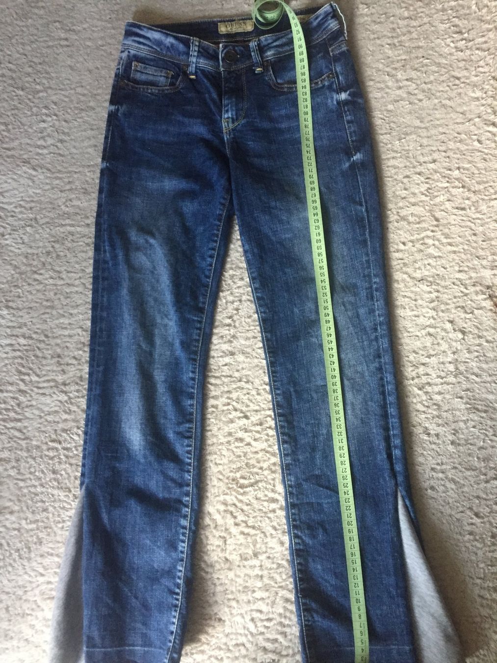 Guess Jeans: Vintage Jeans Damen GUESS – Usato da bern venduto da nao_7nrg 2