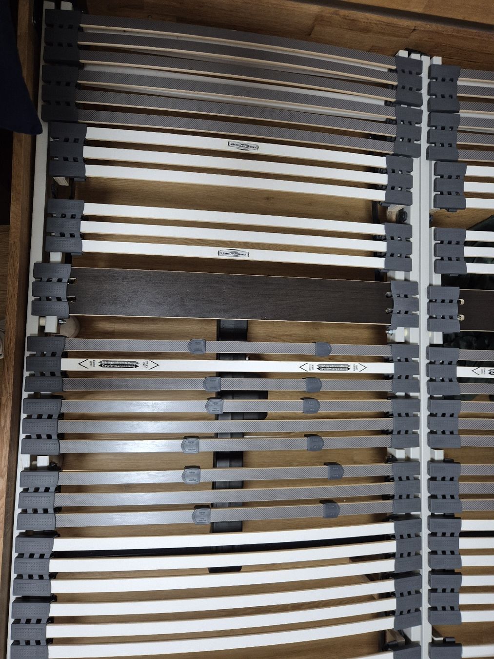 Reti a doghe: 2x elektrische Lattenroste 90x200 – Usato da Root venduto da yan1234 2