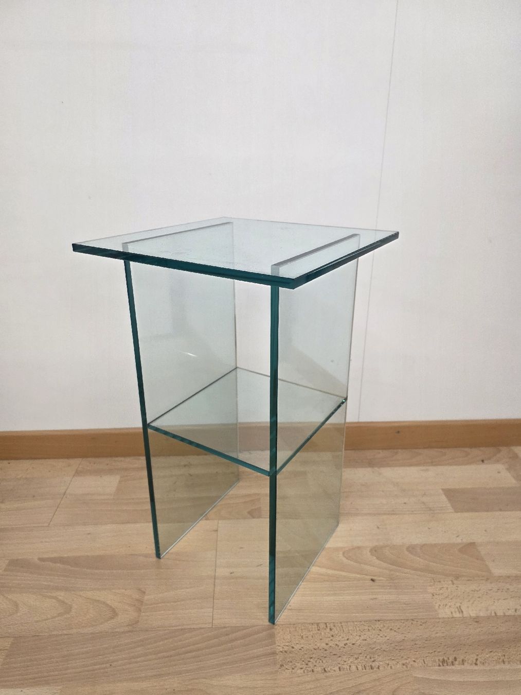 Tavoli: Glas-Beistelltisch 2 Ablagen modern – Usato da Rieden AG venduto da RuvensBrocki 2