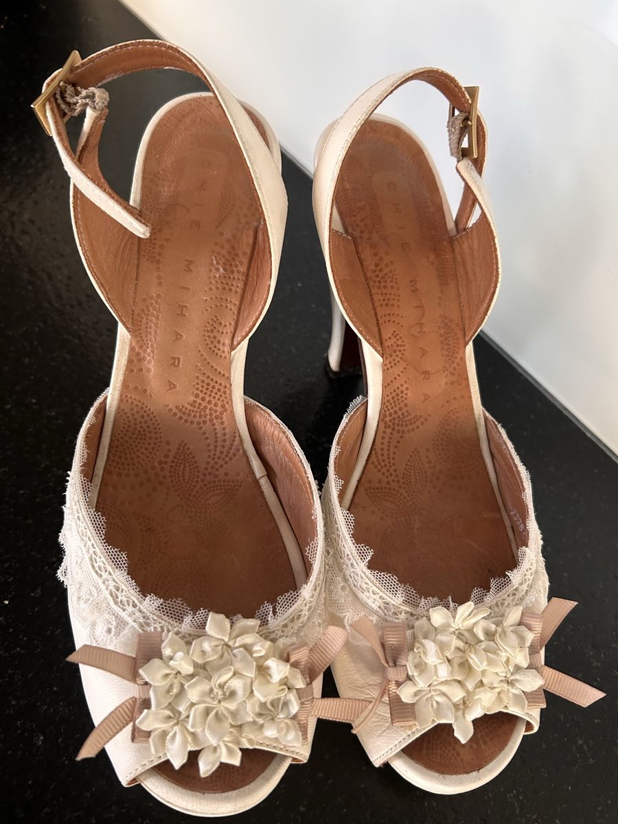 Chie Mihara Scarpe da donna: Chie Mihara elegante beige Sandalen Pumps Gr. 38 – Usato da St. Gallen venduto da jojan 8