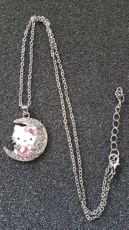 Hello Kitty: 1 collier *SOLDES*