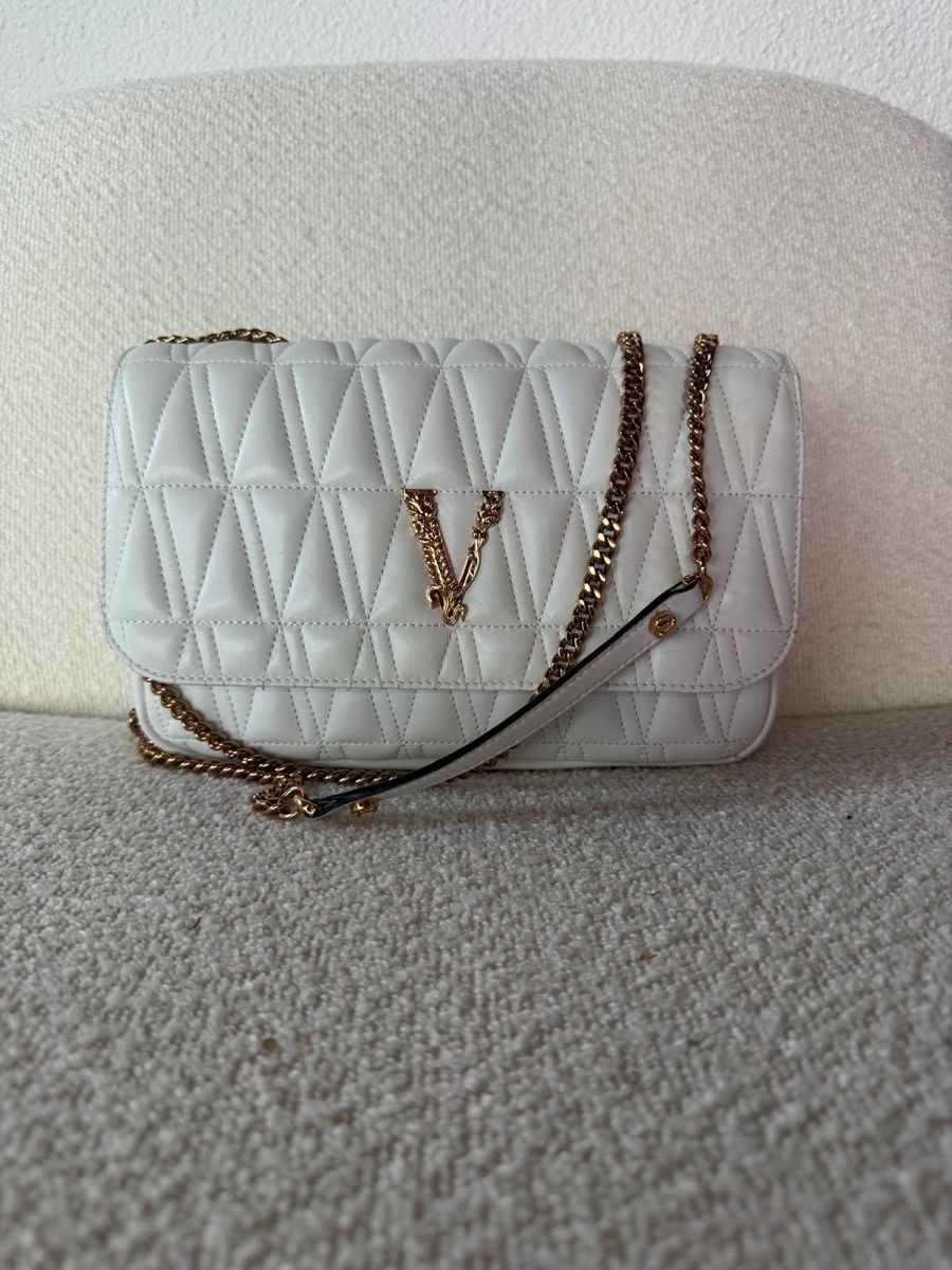 Versace Taschen für Damen: Versace Virtus Quilted Shoulder Bag – Gebraucht aus Twann von shk_g6st