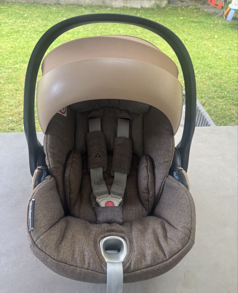 Cybex Seggiolini per auto: Cybex Cloud Q Plus Babyschale in Beige-braun – Usato da Rüschlikon venduto da ebi10