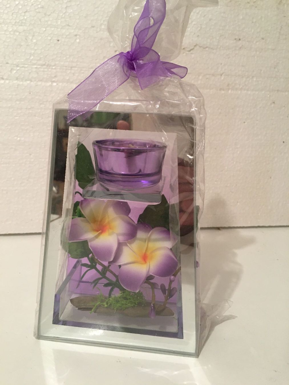 Tutte le decorazioni: Blumen Vitrine -- neu – Usato da Bern venduto da rewe45