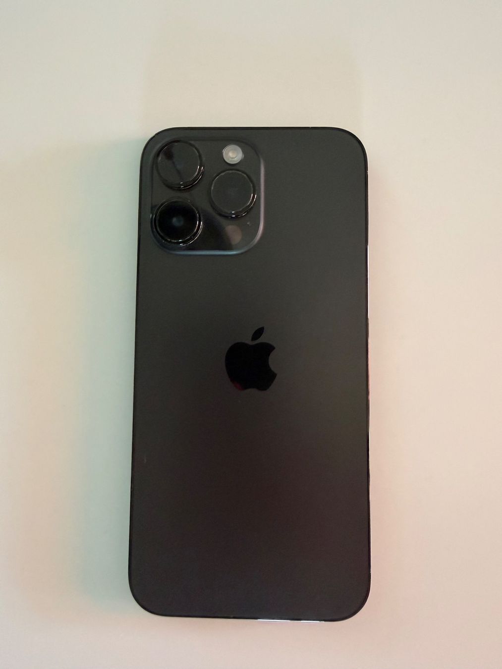 Apple Telefoni cellulari / Smartphones: iPhone 14 Pro Max, schwarz, 256gb – Usato da Herrliberg venduto da simon010939 2
