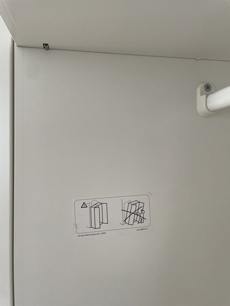 Ikea Guardaroba: Kleiderschrank  – Usato da Zürich venduto da bar_96nx 2