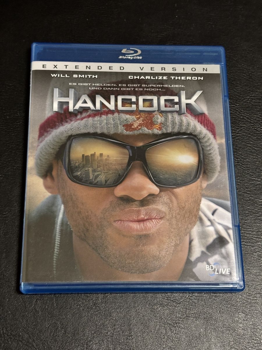 Tutti i DVDs: Hancock Extended Version Blu Ray – Usato da Luzern venduto da Armastra