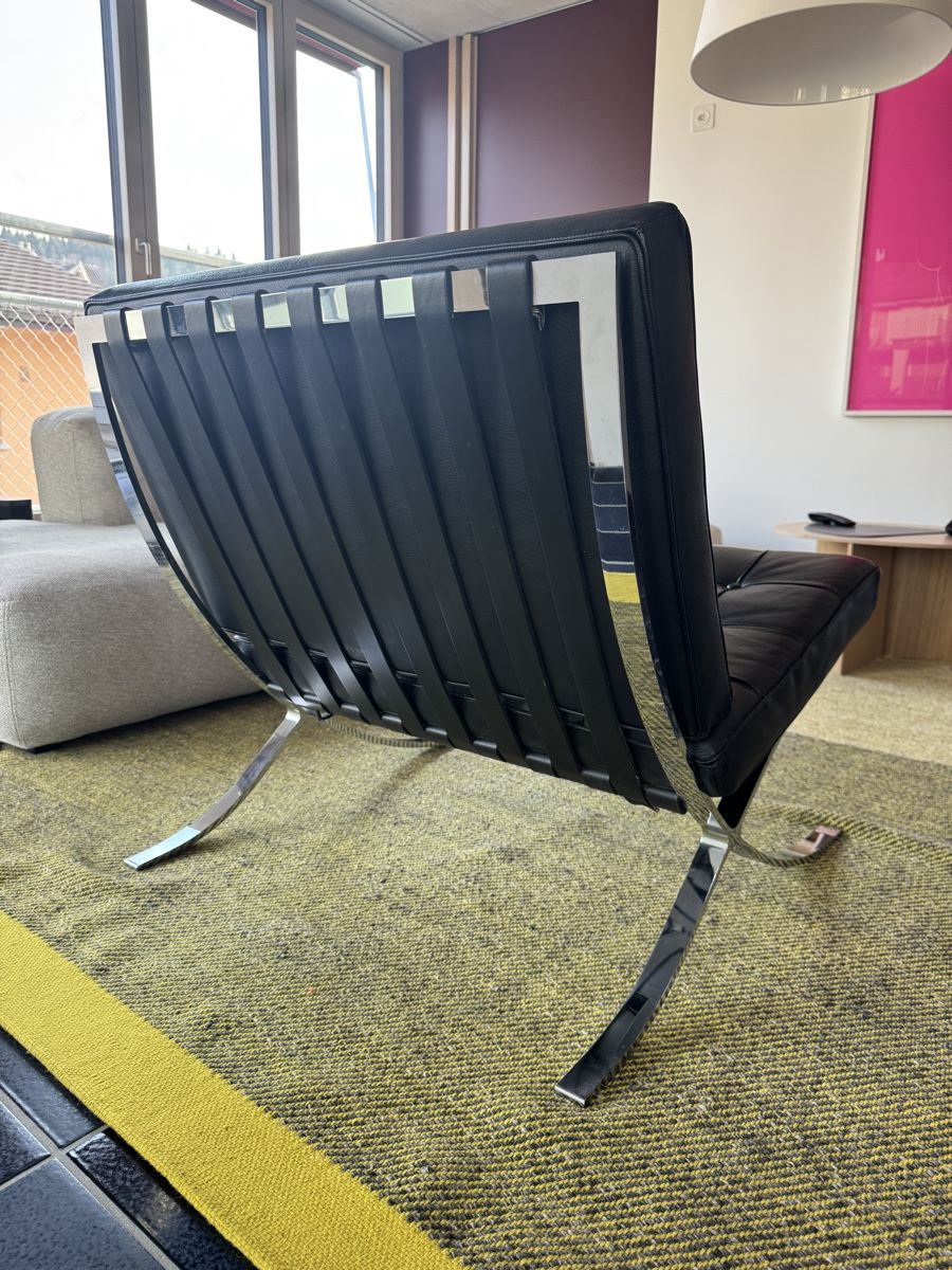 Wunderbar Barcelona Chair Replica Bilder