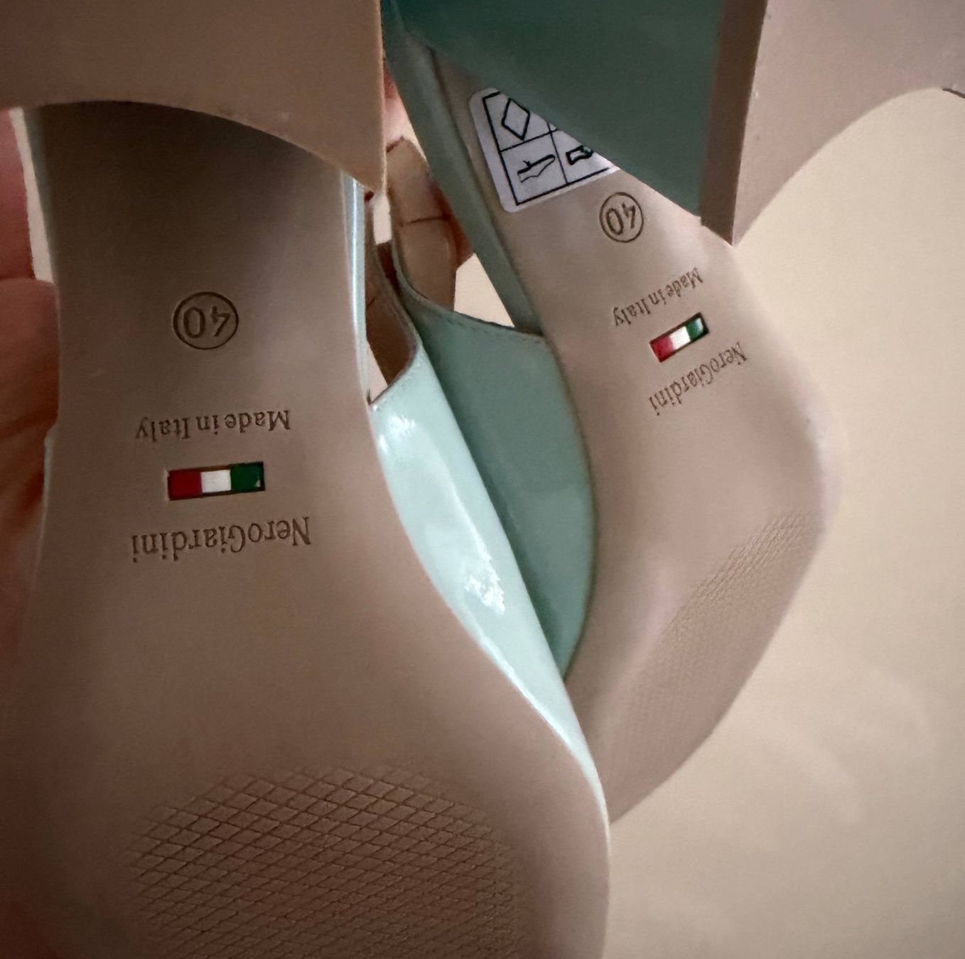 Scarpe da donna: Chaussures – Usato da Delémont venduto da tyt_6hqs 3