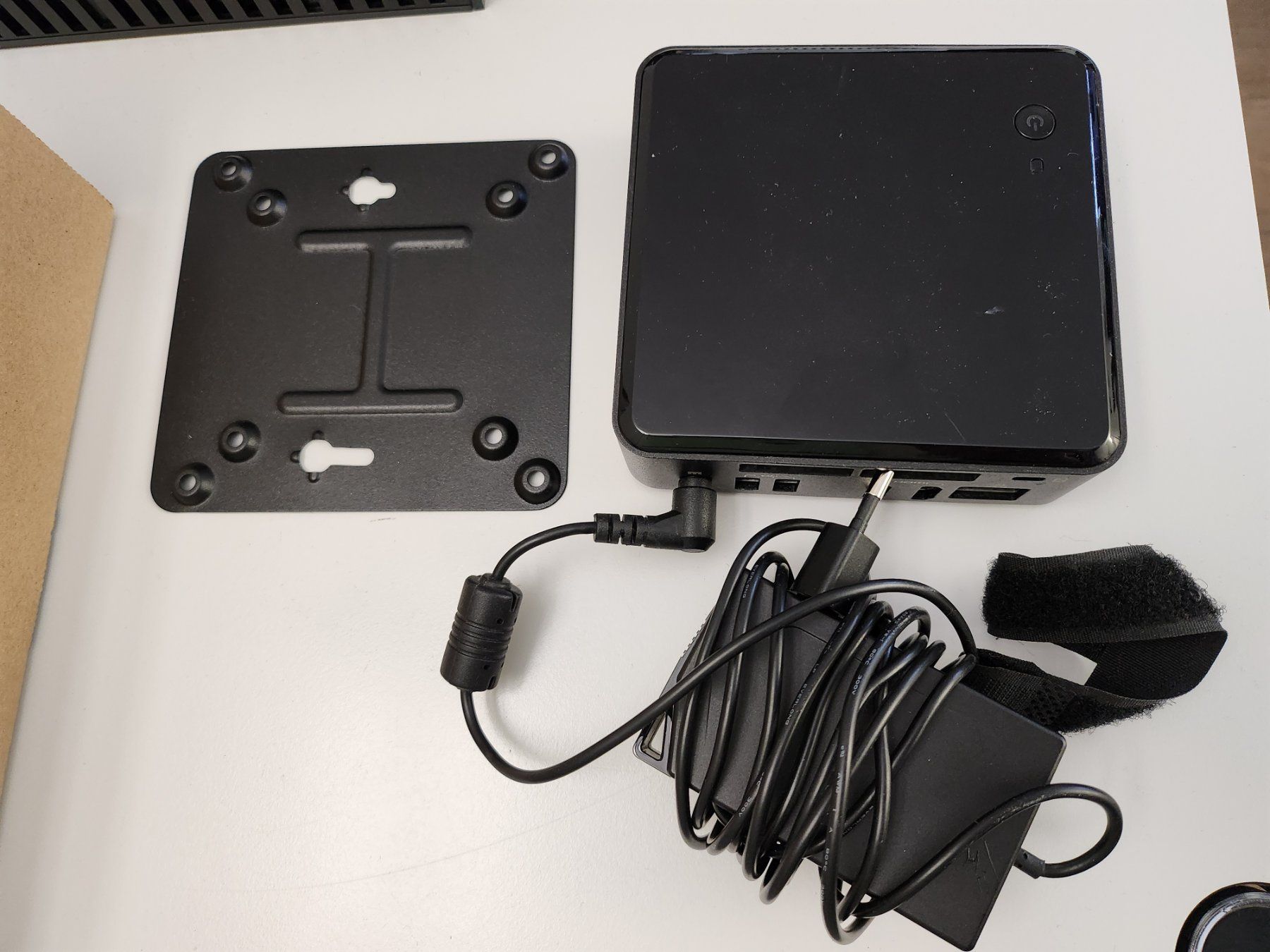 Intel PCs: Intel nuc DC3217IYE – Gebraucht aus Zürich von OBJECT8047