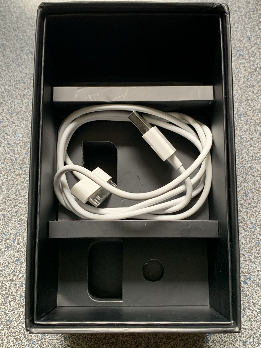 Apple Telefoni cellulari / Smartphones: Apple iPhone 3G Black 16GB – Usato da Wangen b. Olten venduto da Finolino28 6