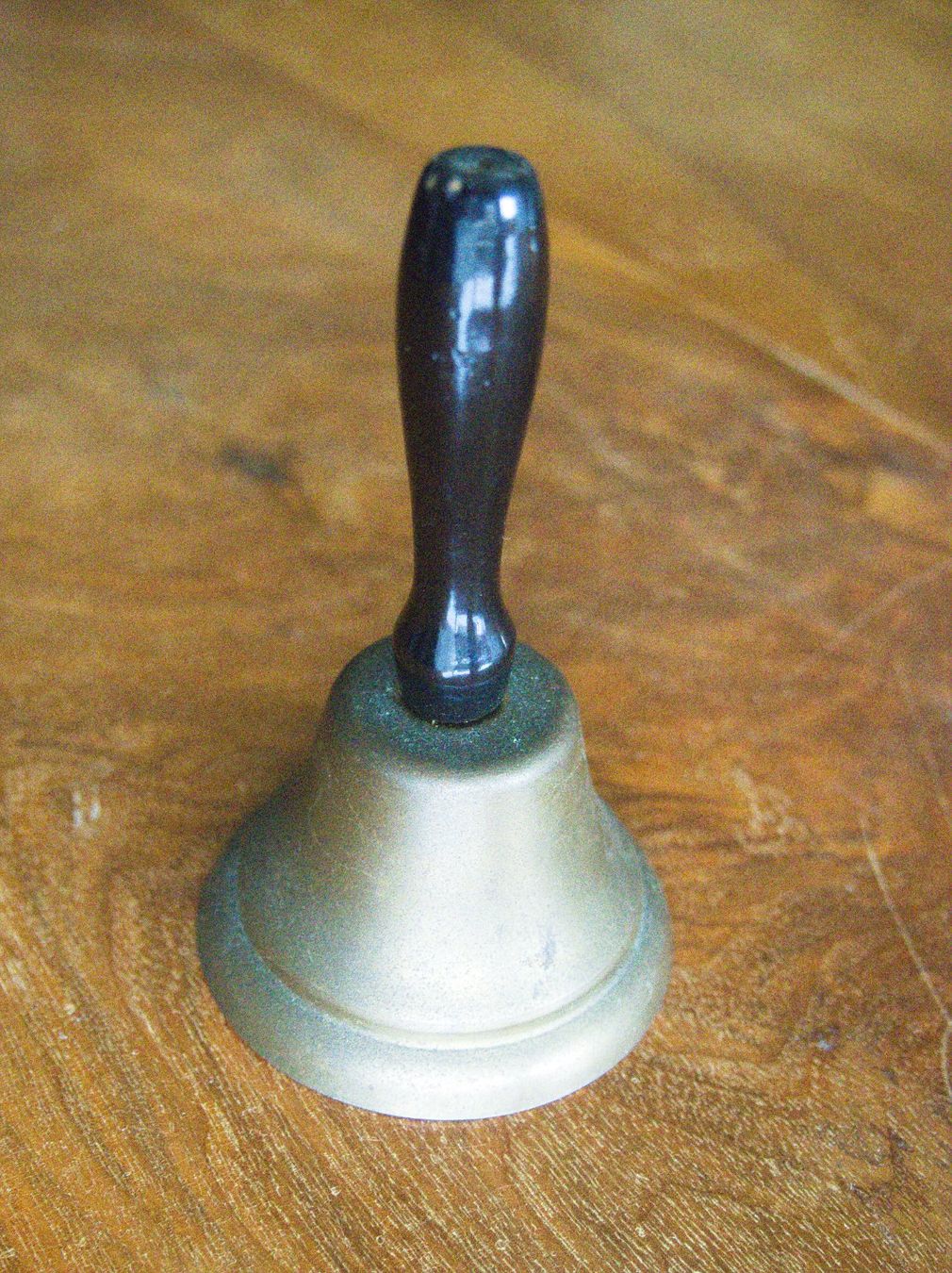 Cloches & sonnailles: 2 Glöcklein – D'occasion à Zollikerberg par rip_2l8g