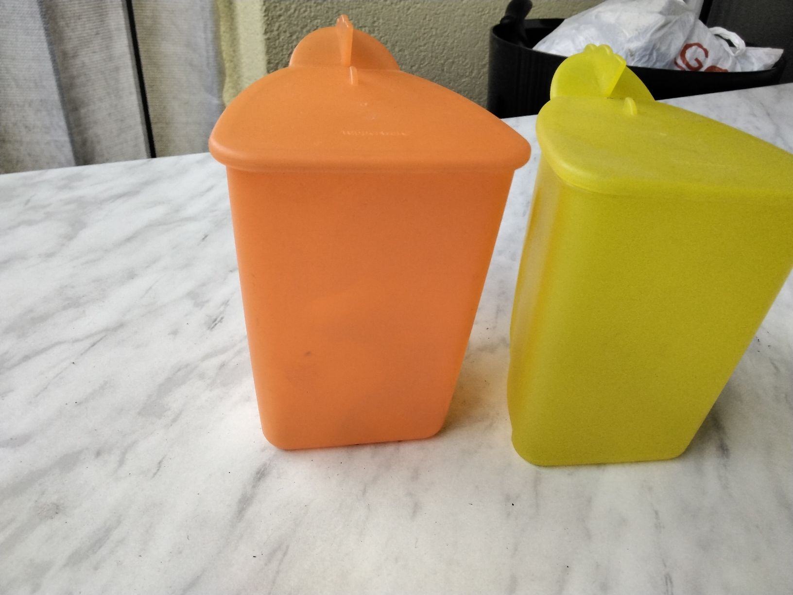 Tupperware Contenitori & Simili: TUPPERWARE RAHM KÄNNCHEN – Usato da Biel/Bienne venduto da dasi3 3