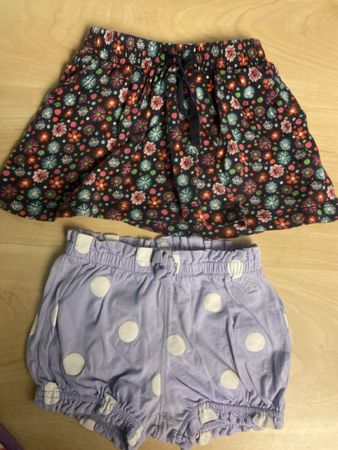 Baby Gap Set, Rock und Shorts, 18-24 Monate, Top Zustand!
