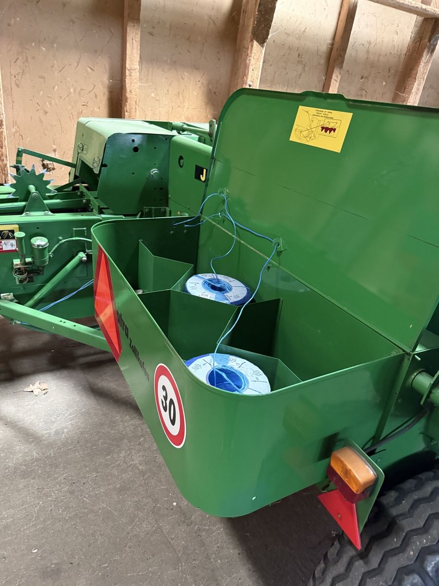 Tutte le macchine: Ballenpresse; botteleuse; John Deere – Usato da Thierrens venduto da trulala 1