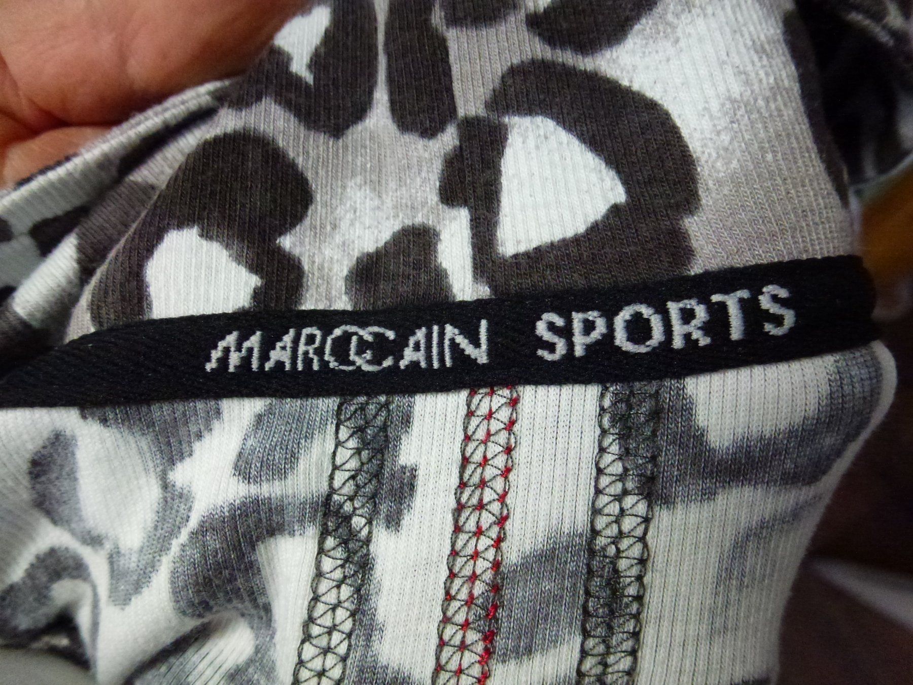 Marc Cain Pullover & Sweatshirts: MARCCAIN SPORT PULLOVER GR 44 BAUMWOLLE TOLLES MUSTER NEU – Neu (gemäss Beschreibung) aus Kreuzlingen von ang_7k8d 6