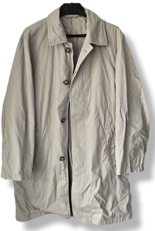 Cappotti: Trench-coat beige classique, taille 52, 100% coton  – Usato da Genève venduto da MariaS2